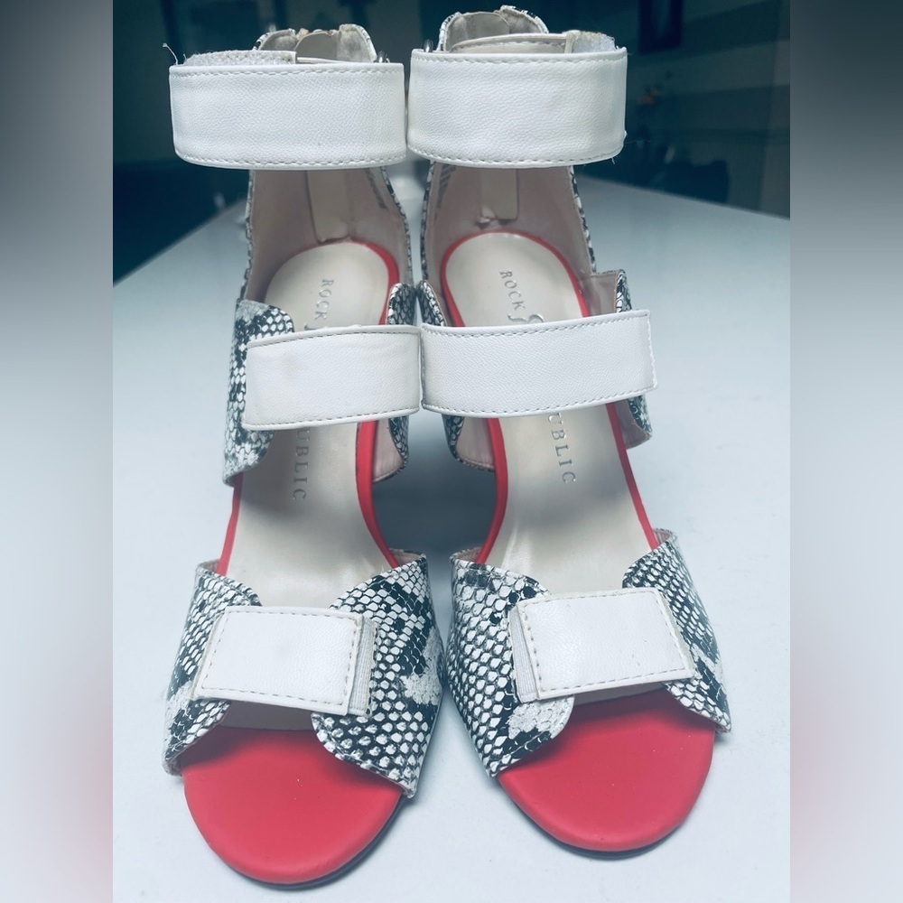 New Rock & Republic Red and Black High Heels - Picture 3 of 4